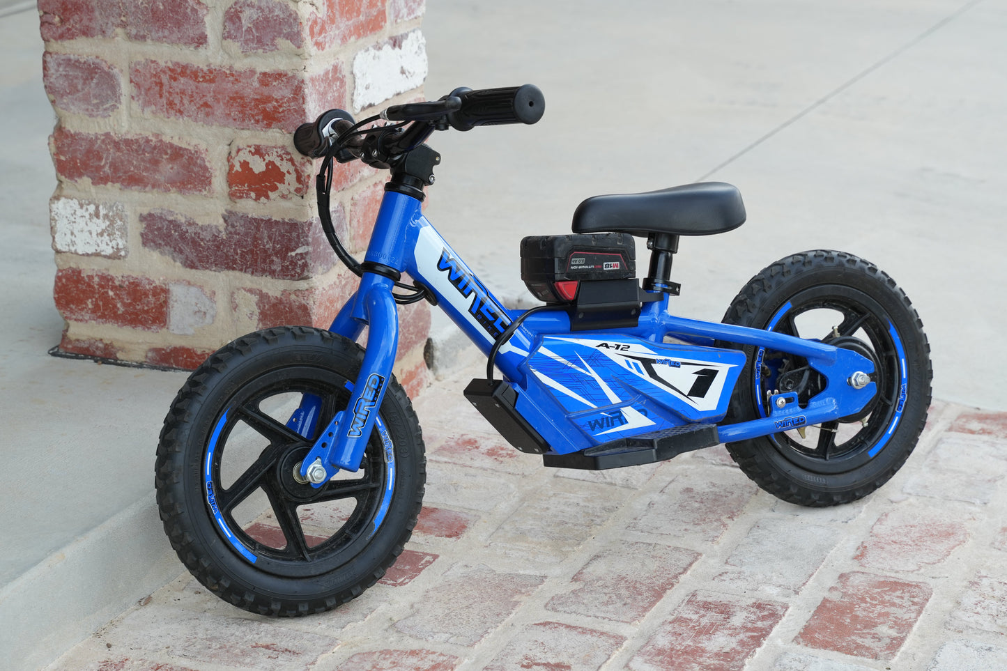 Milwaukee 18v Wired Bike battery adaptor to suit Gen 1 12" & 16" Models