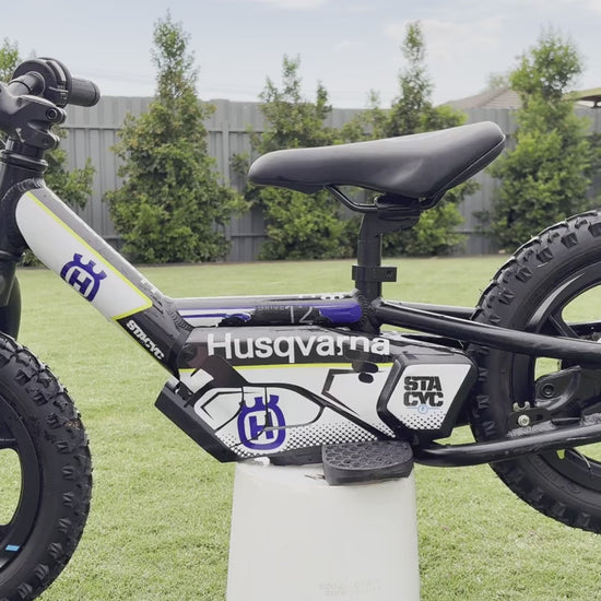 milwaukee stacyc adaptor video 