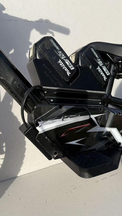 Zippi MAKITA twin 18v Battery Adaptor suits 12" & 16"